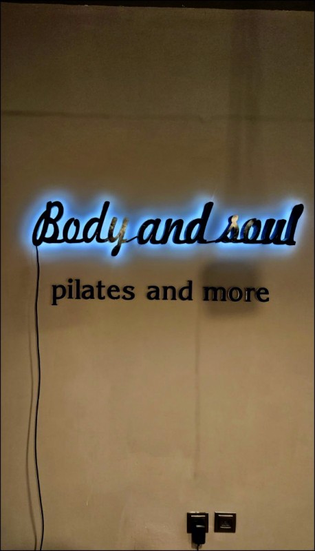LUMINOUS 3D VOLUME INSCRIPTIONS&nbsp;